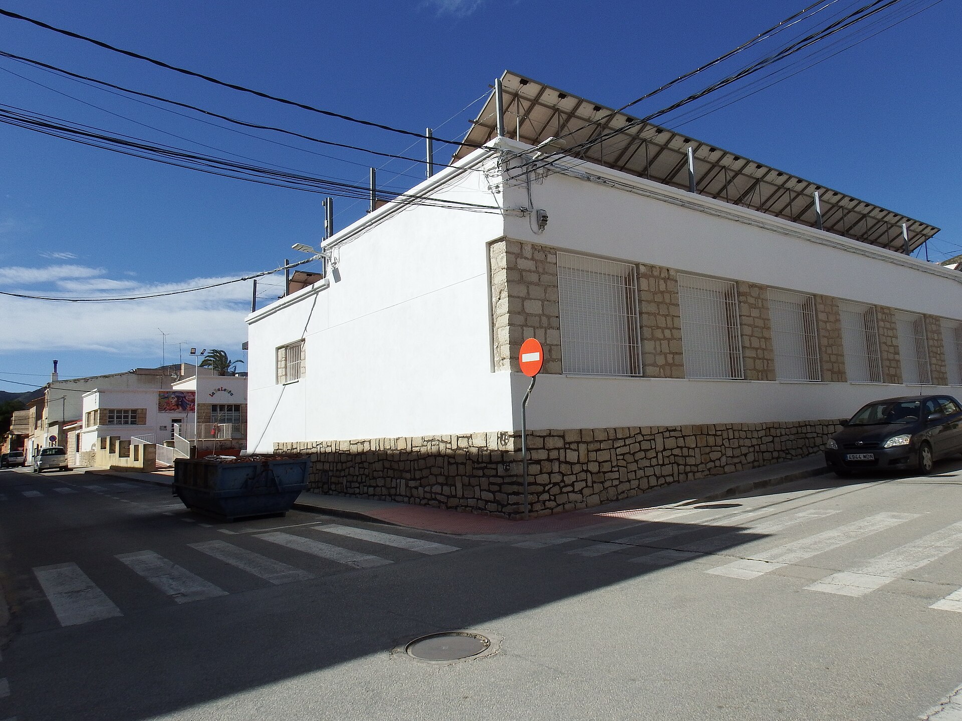 Parte trasera de la Plaça de la Balseta en La Romana