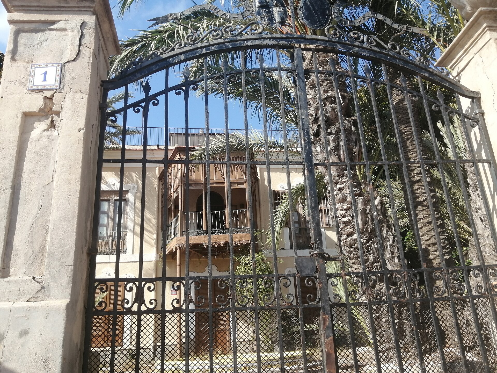 Verja del Chalet Barnuevo, Santiago de la Ribera