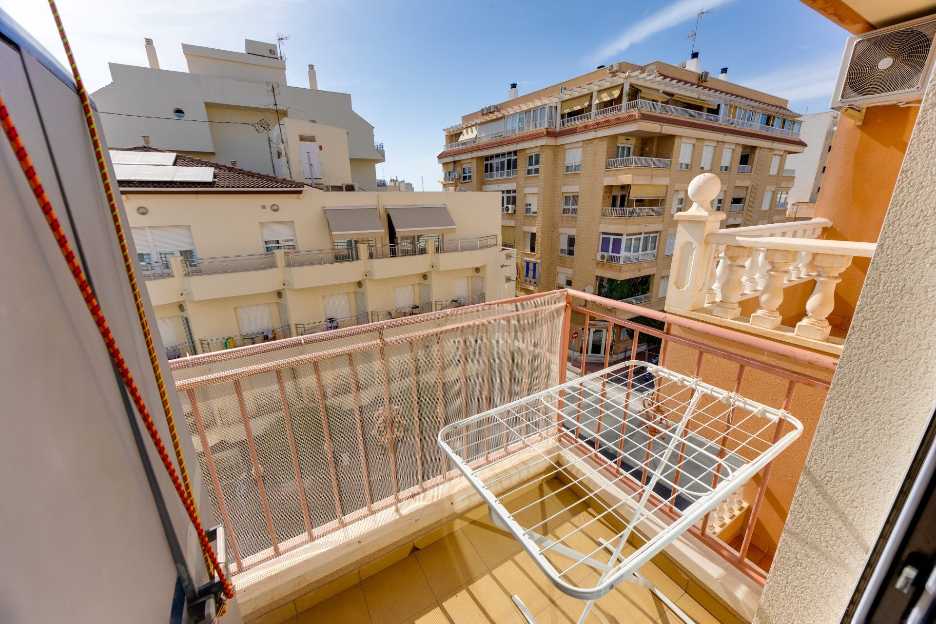Apartment · Resale - Torrevieja · Parque de las Naciones · Alicante · Spain Apartment · Resale - Torrevieja · Parque de las Naciones · Alicante · Spain