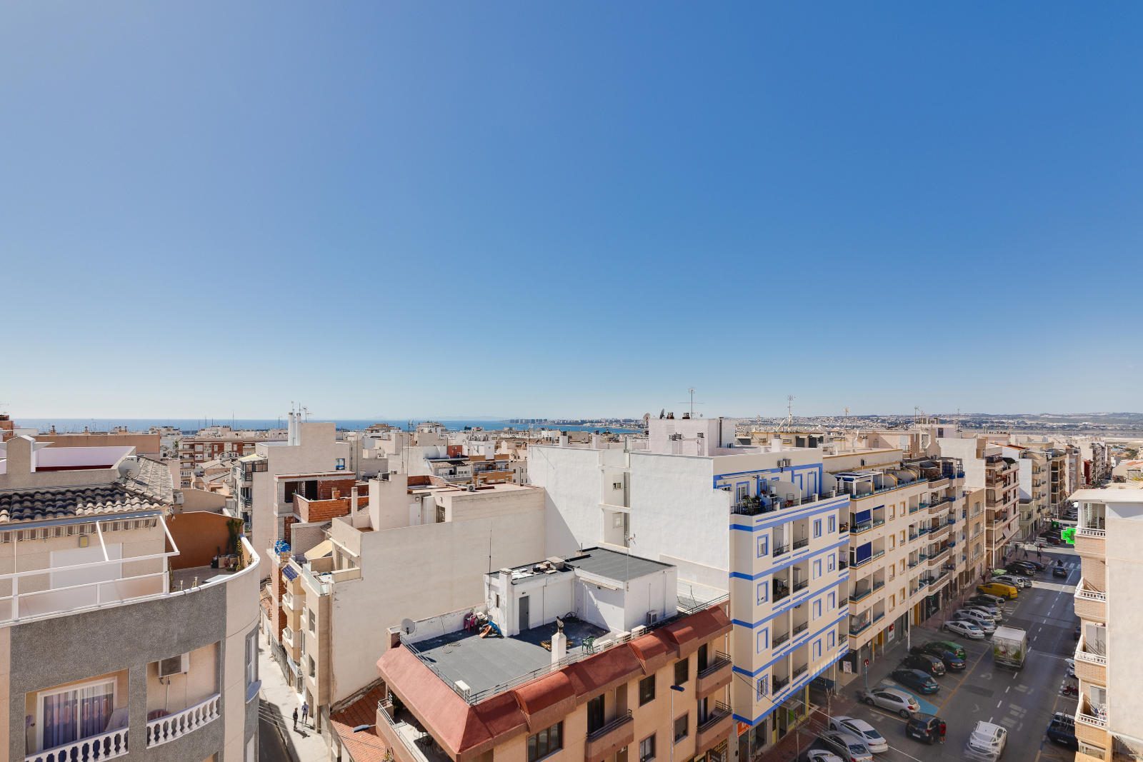 Apartment · Resale - Torrevieja · Centro · Alicante · Spain Apartment · Resale - Torrevieja · Centro · Alicante · Spain