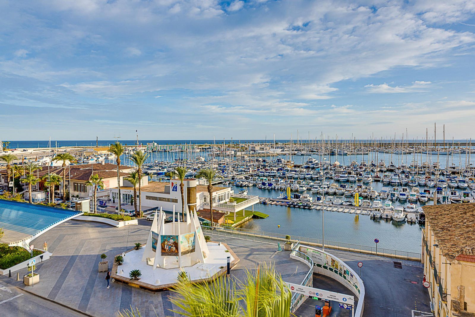 Apartment · Resale - Torrevieja · Centro · Alicante · Spain Apartment · Resale - Torrevieja · Centro · Alicante · Spain