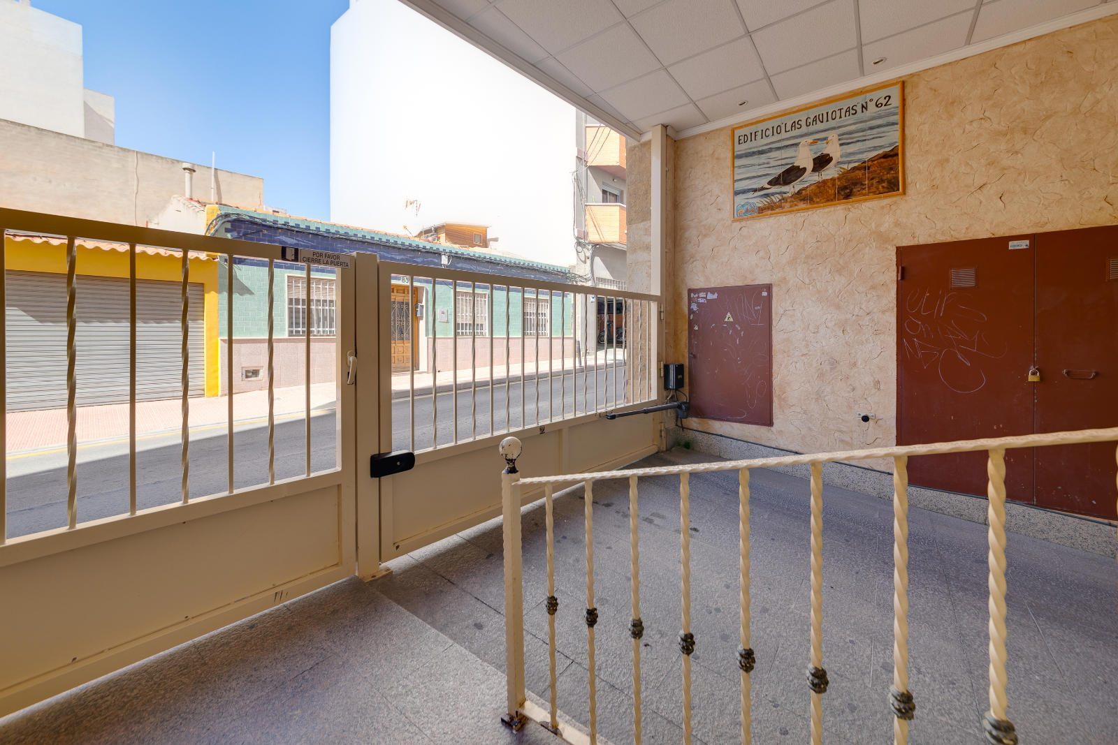 Apartment · Resale - Torrevieja · Centro · Alicante · Spain Apartment · Resale - Torrevieja · Centro · Alicante · Spain