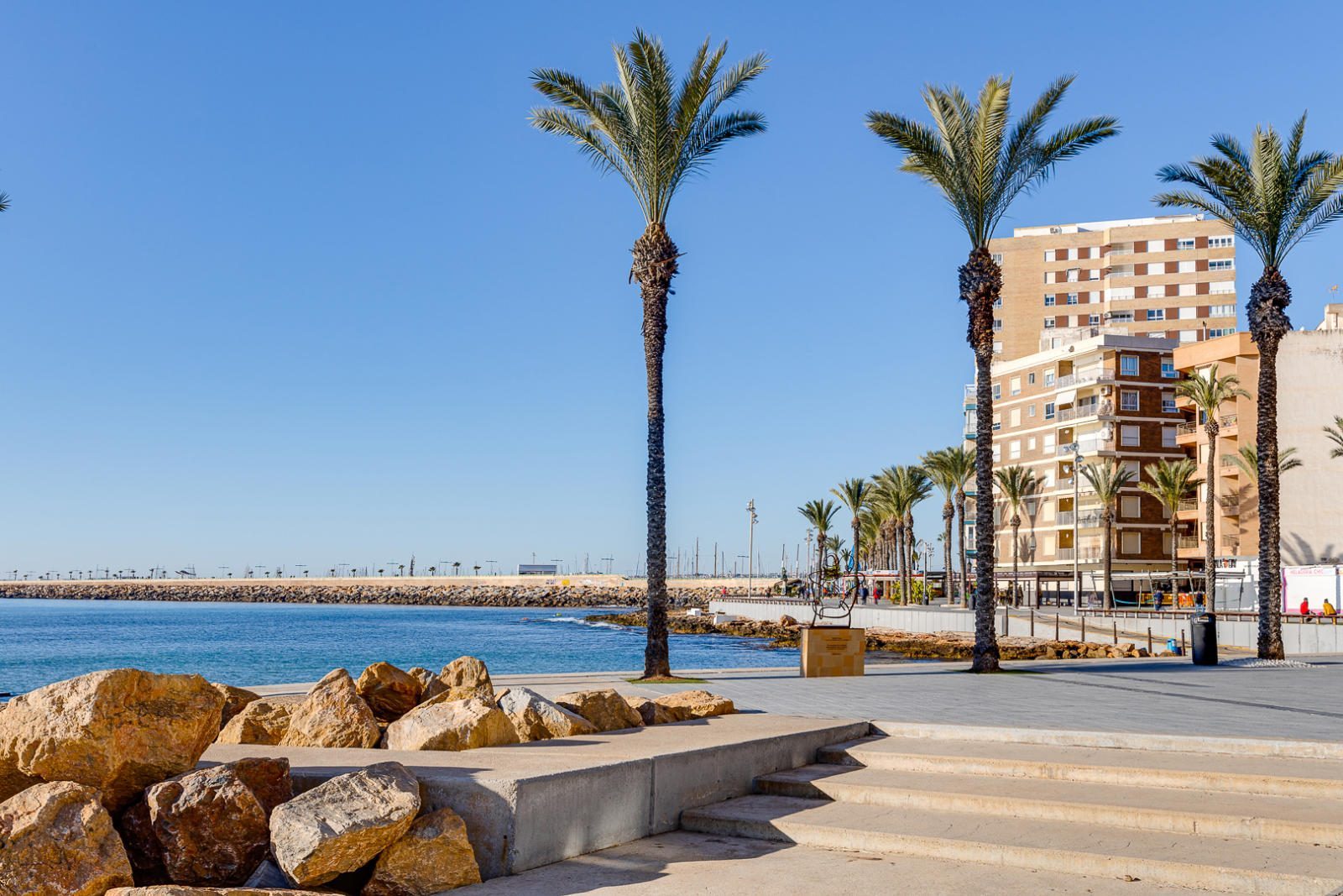 Apartment · Resale - Torrevieja · Centro · Alicante · Spain Apartment · Resale - Torrevieja · Centro · Alicante · Spain