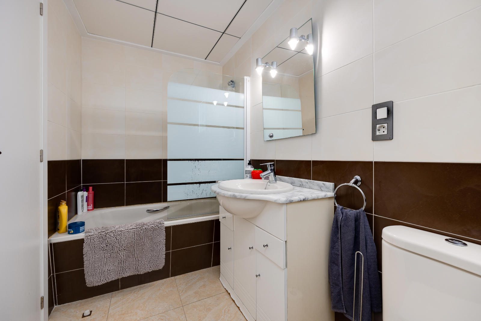 Apartment · Resale - Torrevieja · Centro · Alicante · Spain Apartment · Resale - Torrevieja · Centro · Alicante · Spain