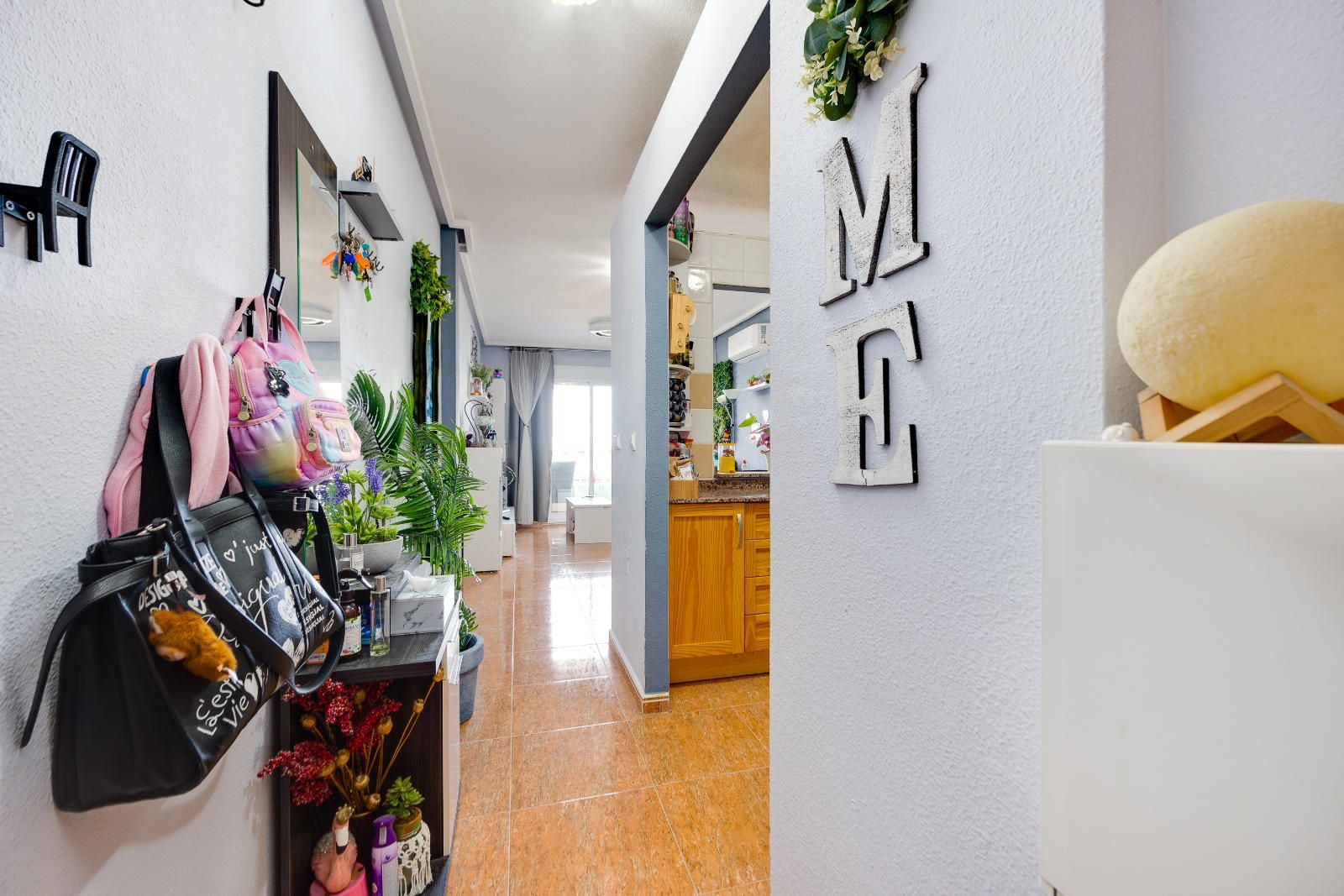 Apartment · Resale - Torrevieja · Alicante · Spain Apartment · Resale - Torrevieja · Alicante · Spain