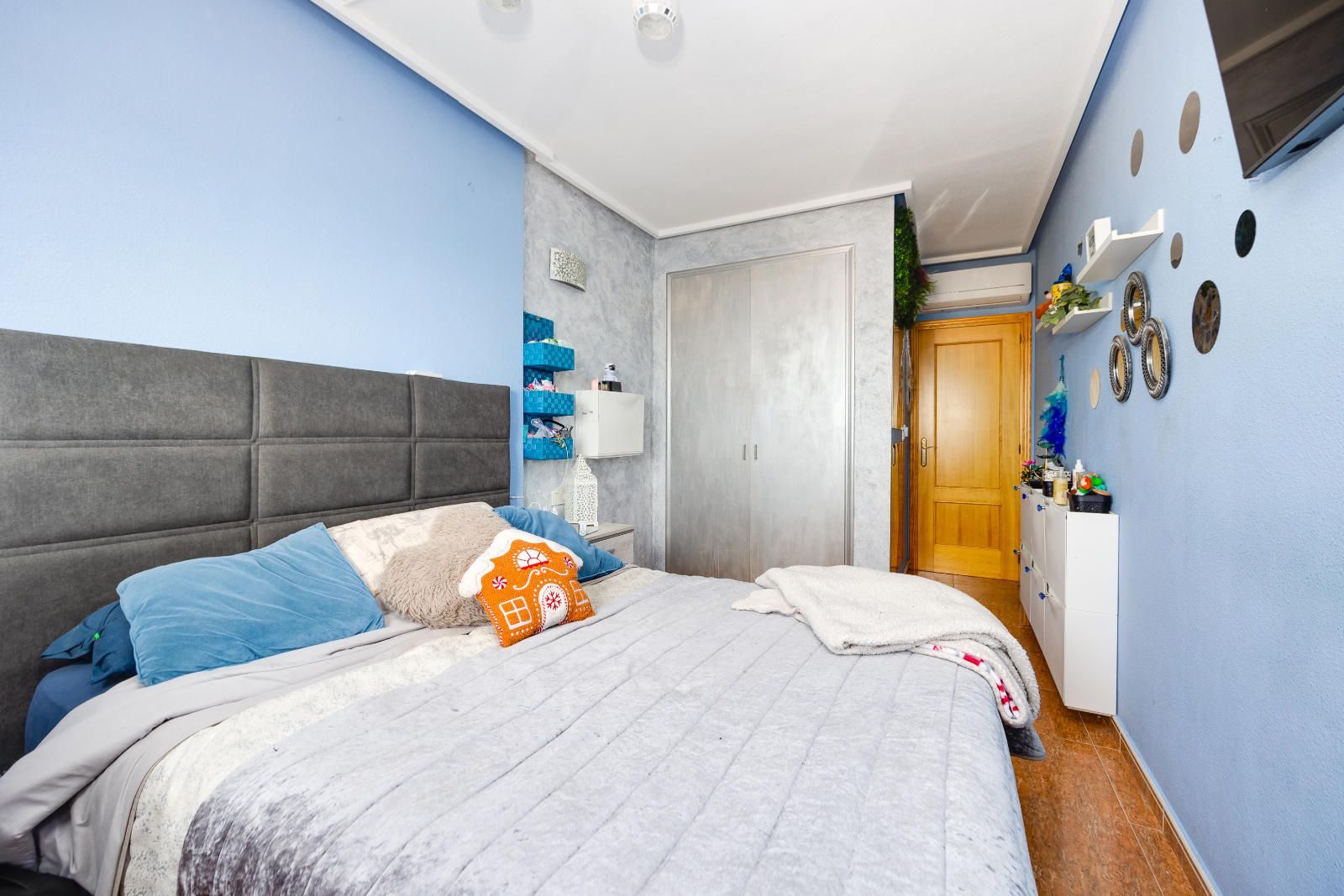 Apartment · Resale - Torrevieja · Alicante · Spain Apartment · Resale - Torrevieja · Alicante · Spain
